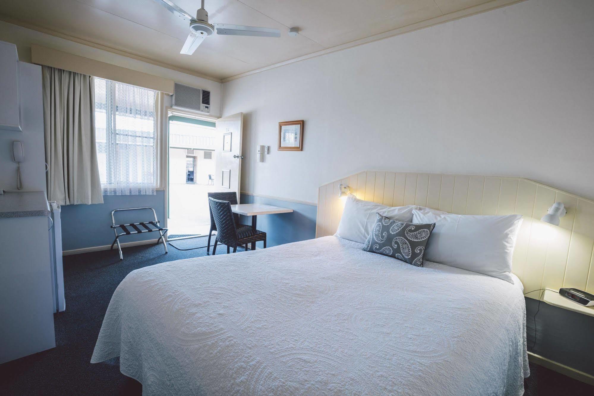 Boulevard Motel Stanthorpe Luaran gambar